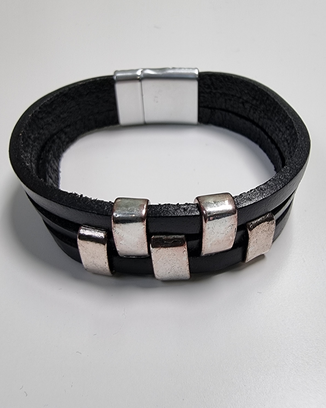 Ferra Armband